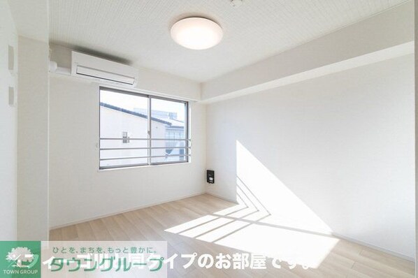 ラ・フェリーチェ Bの物件内観写真